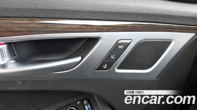 Genesis G80 3.3 GDI Luxury 2017 — фото 33