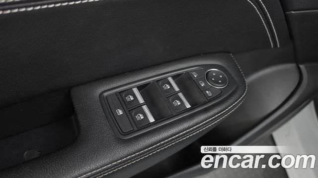 Renault Korea XM3 1.3 TCe RE Inspire 2023 — фото 28