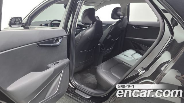 Kia Niro Prestige 2022 — фото 12