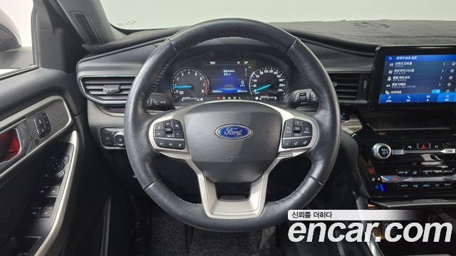 Ford Explorer (VI) 2.3 LimIted 4WD 2022 — фото 12