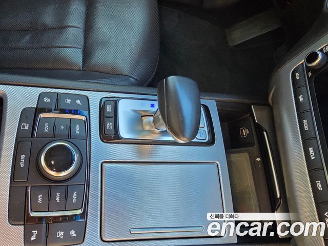 Genesis G80 3.3 GDI AWD Premium Luxury 2019 — фото 9
