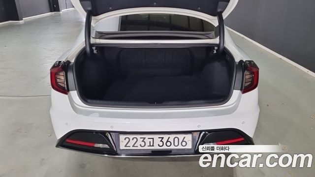 Hyundai Sonata (DN8) 2.0 Modern 2023 — фото 16