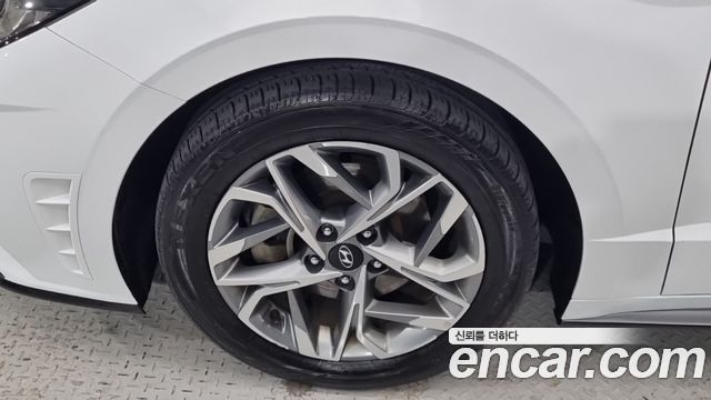 Hyundai Sonata (DN8) 2.0 Modern 2023 — фото 18