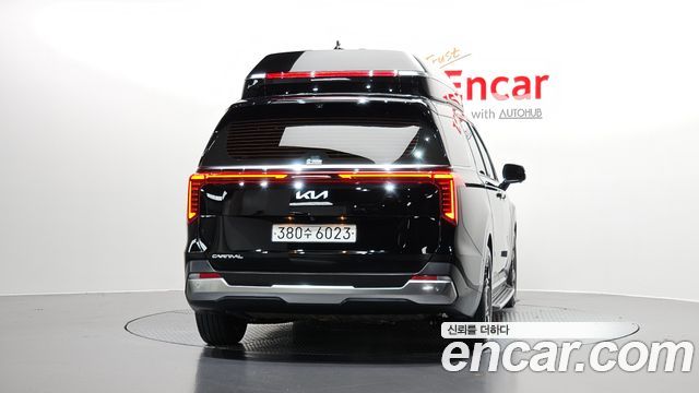 Kia Carnival (IV) Gasoline 9-Seater Hi Limousine Signature 2024 — фото 4