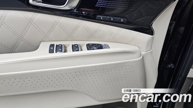 Kia Carnival (IV) Gasoline 9-Seater Hi Limousine Signature 2024 — фото 29