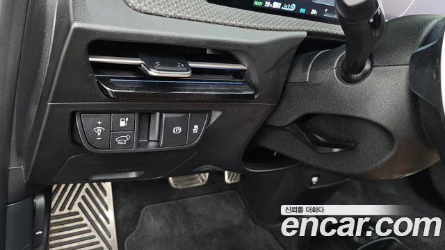 Kia EV6 Long Range Earth 2023 — фото 19