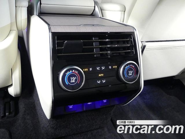 Land Rover Range Rover (V) P530 Autobiography Long Wheel Base 2024 — фото 16