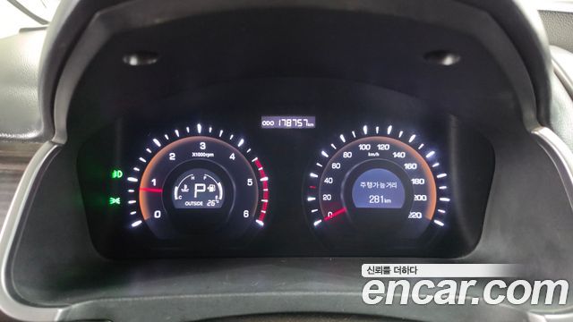 KG Mobility (SsangYong) Korando C 2.0 CVT 4WD Deluxe 2014 — фото 8