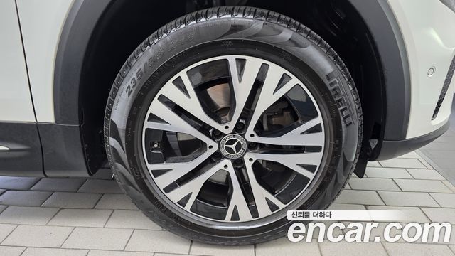 Mercedes-Benz GLB-Class (X247) GLB200 d 2024 — фото 27