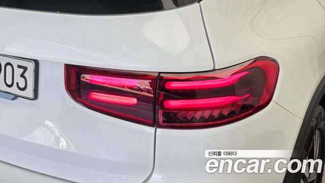 Mercedes-Benz GLB-Class (X247) GLB200 d 2024 — фото 29