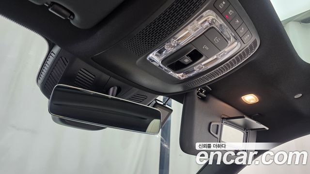 Mercedes-Benz GLB-Class (X247) GLB200 d 2024 — фото 36