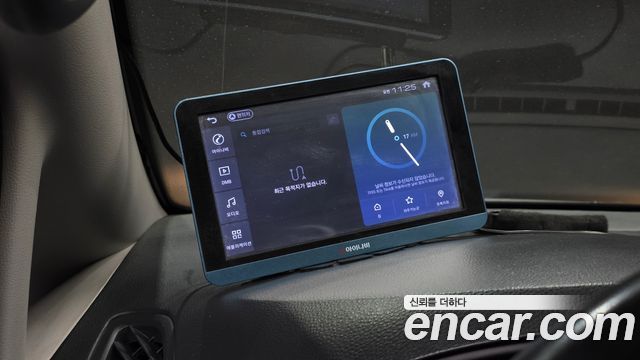 Hyundai Grand Starex Van 3-Seater Smart 2021 — фото 14