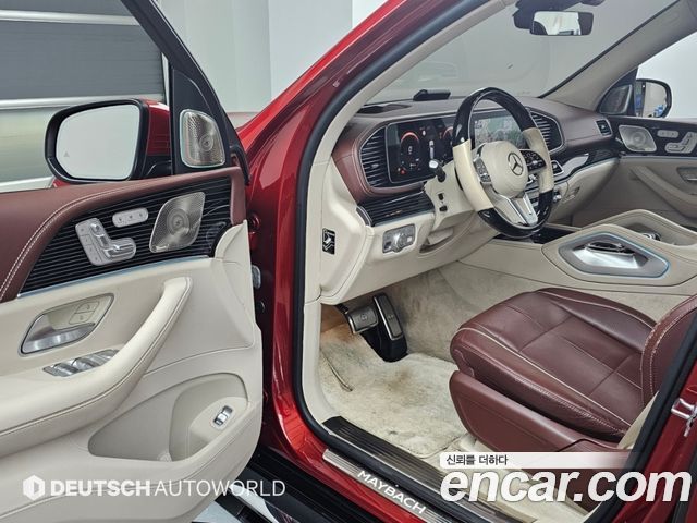 Mercedes-Benz GLS-Class (X167) Maybach GLS600 4MATIC 2023 — фото 10