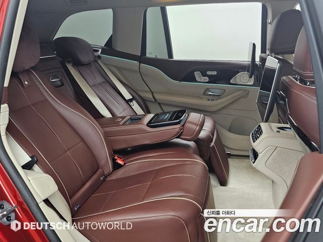 Mercedes-Benz GLS-Class (X167) Maybach GLS600 4MATIC 2023 — фото 16