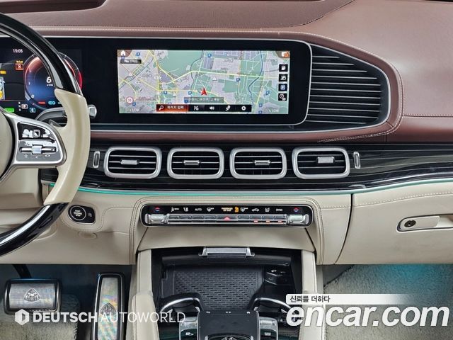 Mercedes-Benz GLS-Class (X167) Maybach GLS600 4MATIC 2023 — фото 18