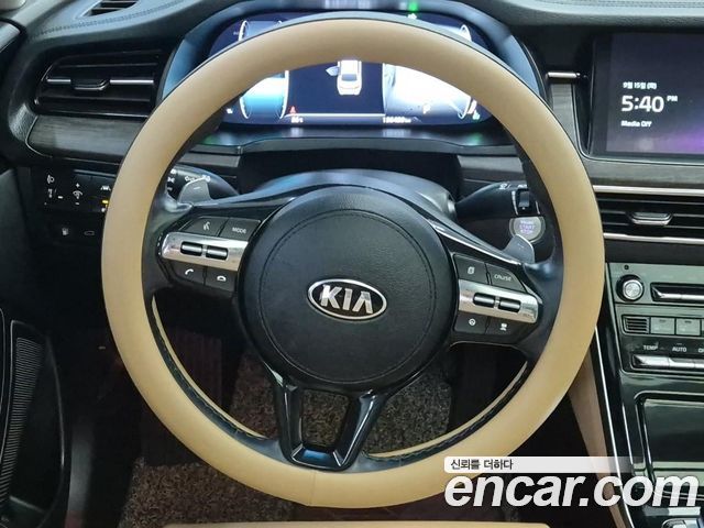 Kia K7 Premier Hybrid Signature 2020 — фото 9