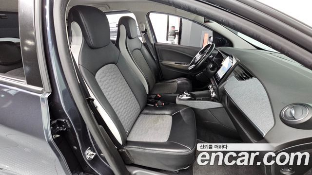 Renault Korea Zoe Intens Eco 2021 — фото 26