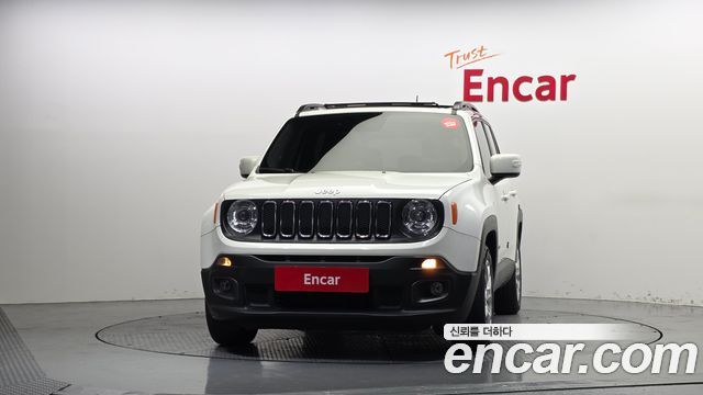 Jeep Renegade 2.4 Longitude High 2017 — фото 3