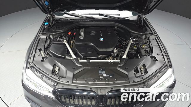 BMW 5 Series (G30) 530i xDrive M Sport Package Plus 2019 — фото 6