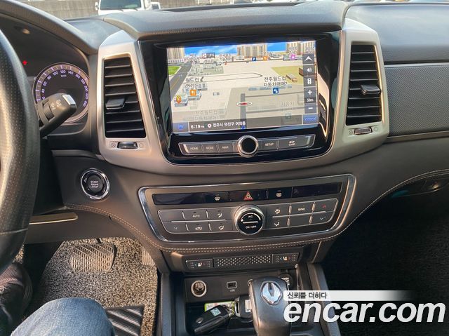 KG Mobility (SsangYong) Rexton Sports Diesel 2.2 4WD Prestige 2019 — фото 9