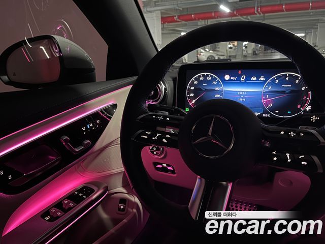 Mercedes-Benz CLE-Class (C236) CLE200 Cabriolet 2025 — фото 8