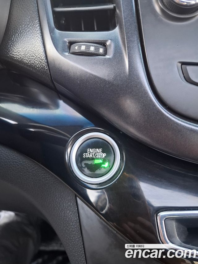 Chevrolet Orlando 2.0 Diesel LT Convenience Pack 2013 — фото 15