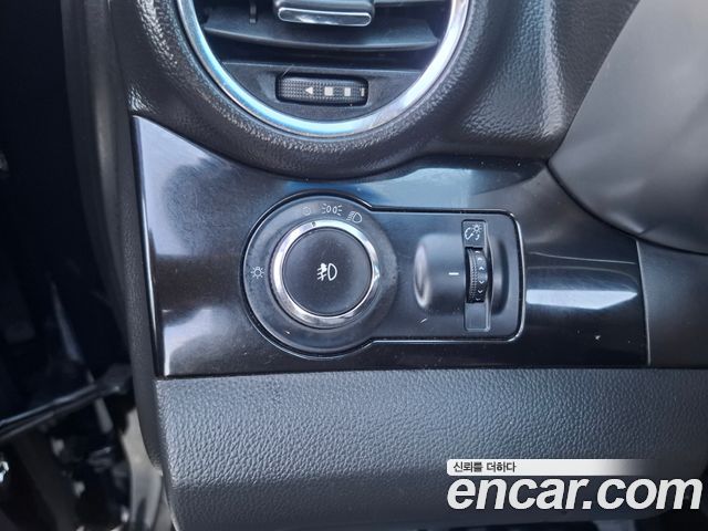 Chevrolet Orlando 2.0 Diesel LT Convenience Pack 2013 — фото 18