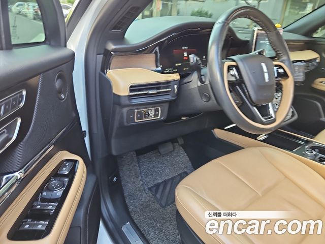 Lincoln Corsair 2.0 Reserve AWD 2022 — фото 10