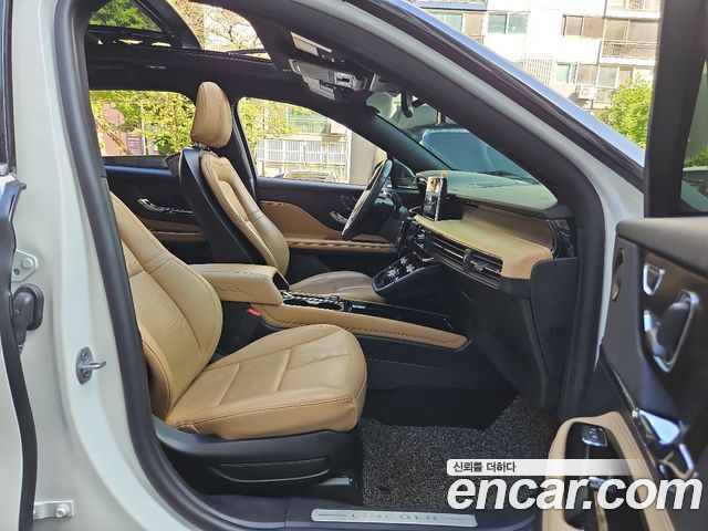 Lincoln Corsair 2.0 Reserve AWD 2022 — фото 12