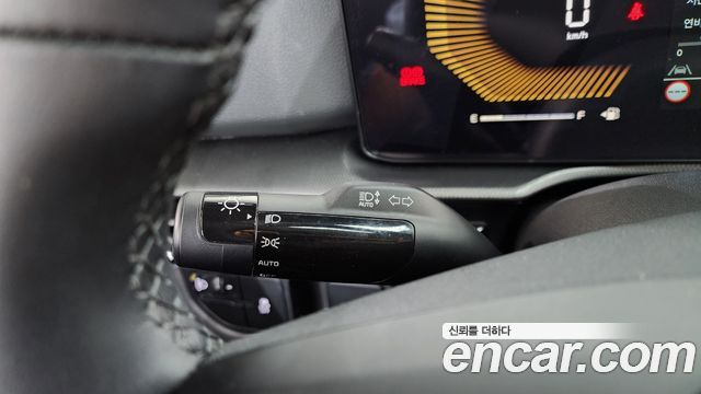 Kia Sportage (V) Gasoline 1.6 Turbo 2WD Prestige 2026 — фото 35