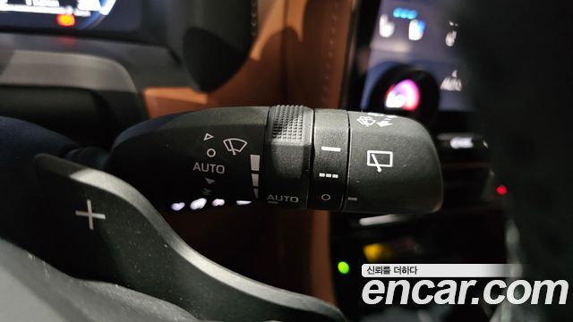 Toyota Alphard (IV) 2.5 HEV Executive AWD 2025 — фото 30