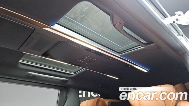 Toyota Alphard (IV) 2.5 HEV Executive AWD 2025 — фото 36