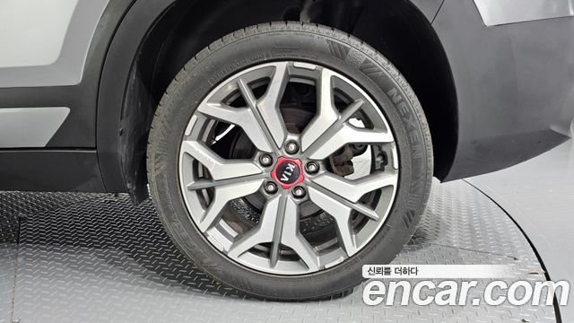 Kia Seltos Gasoline 1.6 Turbo 2WD Noblesse 2020 — фото 21