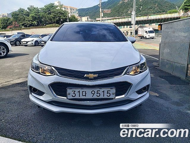 Chevrolet Cruze 1.4 Turbo LT Deluxe 2017 — фото 3