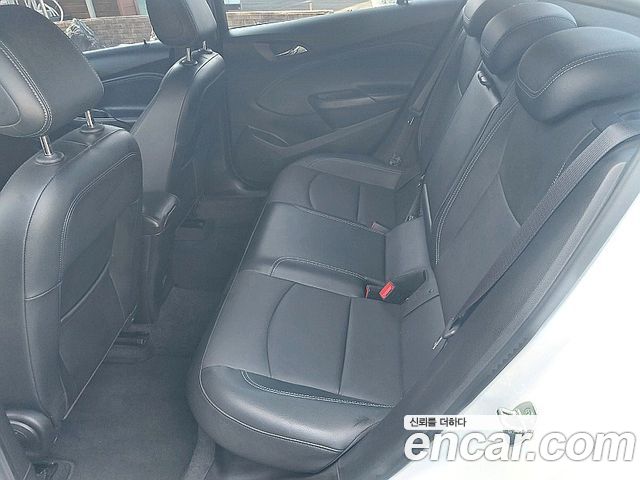 Chevrolet Cruze 1.4 Turbo LT Deluxe 2017 — фото 16