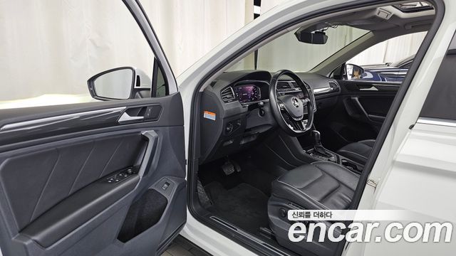Volkswagen Tiguan (II) 2.0 TDI 4Motion Prestige 2020 — фото 10
