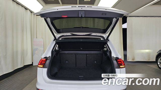 Volkswagen Tiguan (II) 2.0 TDI 4Motion Prestige 2020 — фото 20