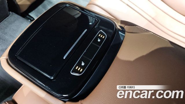 Genesis G80 (RG3) Gasoline 3.5 Turbo 2WD 2024 — фото 18