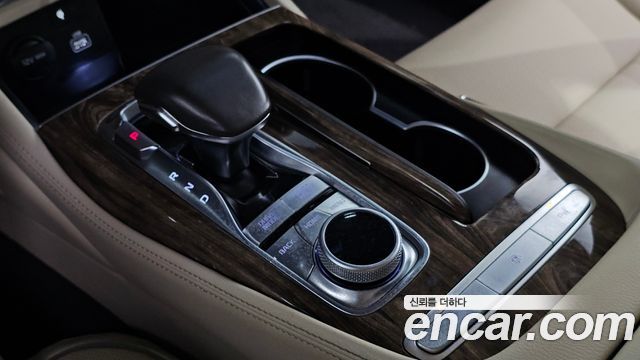 Kia K9 3.8 GDI AWD PlatinumⅢ 2020 — фото 9