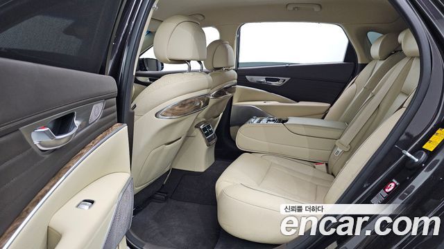 Kia K9 3.8 GDI AWD PlatinumⅢ 2020 — фото 12