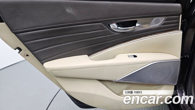 Kia K9 3.8 GDI AWD PlatinumⅢ 2020 — фото 25