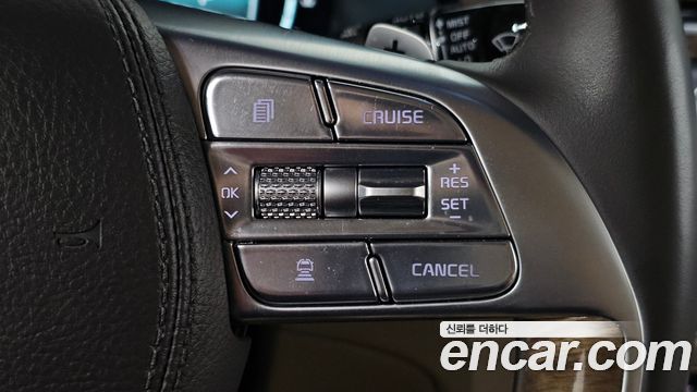 Kia K9 3.8 GDI AWD PlatinumⅢ 2020 — фото 28