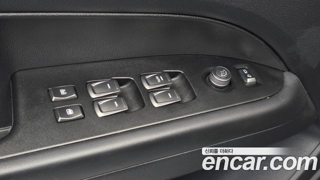 KG Mobility (SsangYong) Rexton Sports Diesel 2.2 4WD Prestige 2021 — фото 16
