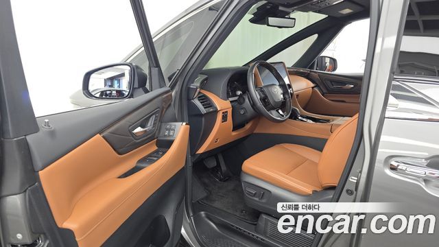 Toyota Alphard (IV) 2.5 HEV Executive AWD 2025 — фото 10