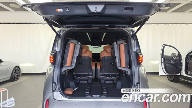 Toyota Alphard (IV) 2.5 HEV Executive AWD 2025 — фото 20
