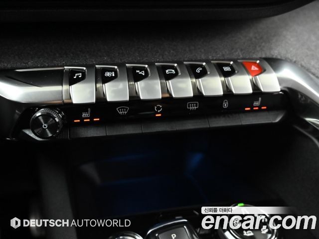 Peugeot 3008 (II) 1.6 BlueHDi Allure 2018 — фото 21