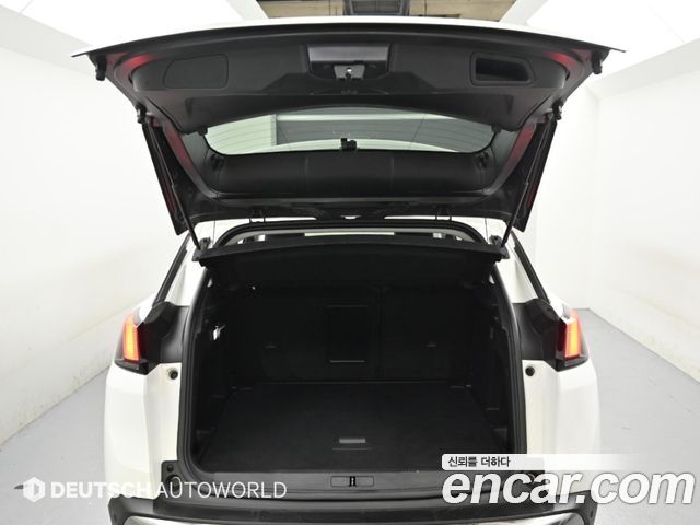 Peugeot 3008 (II) 1.6 BlueHDi Allure 2018 — фото 24