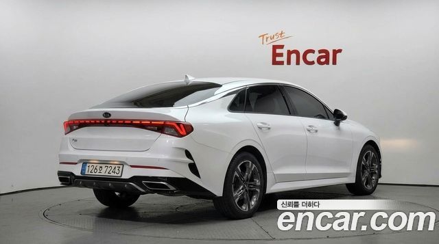 Kia K5 (III) 2.0 Noblesse 2021 — фото 2
