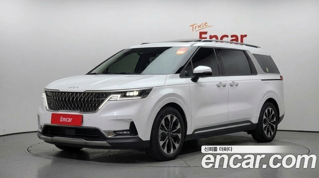 Kia Carnival (IV) Gasoline 7-Seater Signature 2023 — фото 1