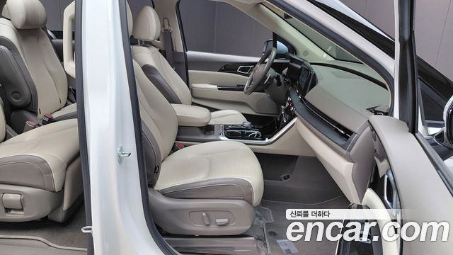 Kia Carnival (IV) Gasoline 7-Seater Signature 2023 — фото 10
